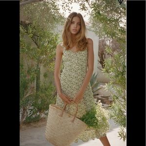 Darling Daisies Green Floral Print Midi Dress NWT